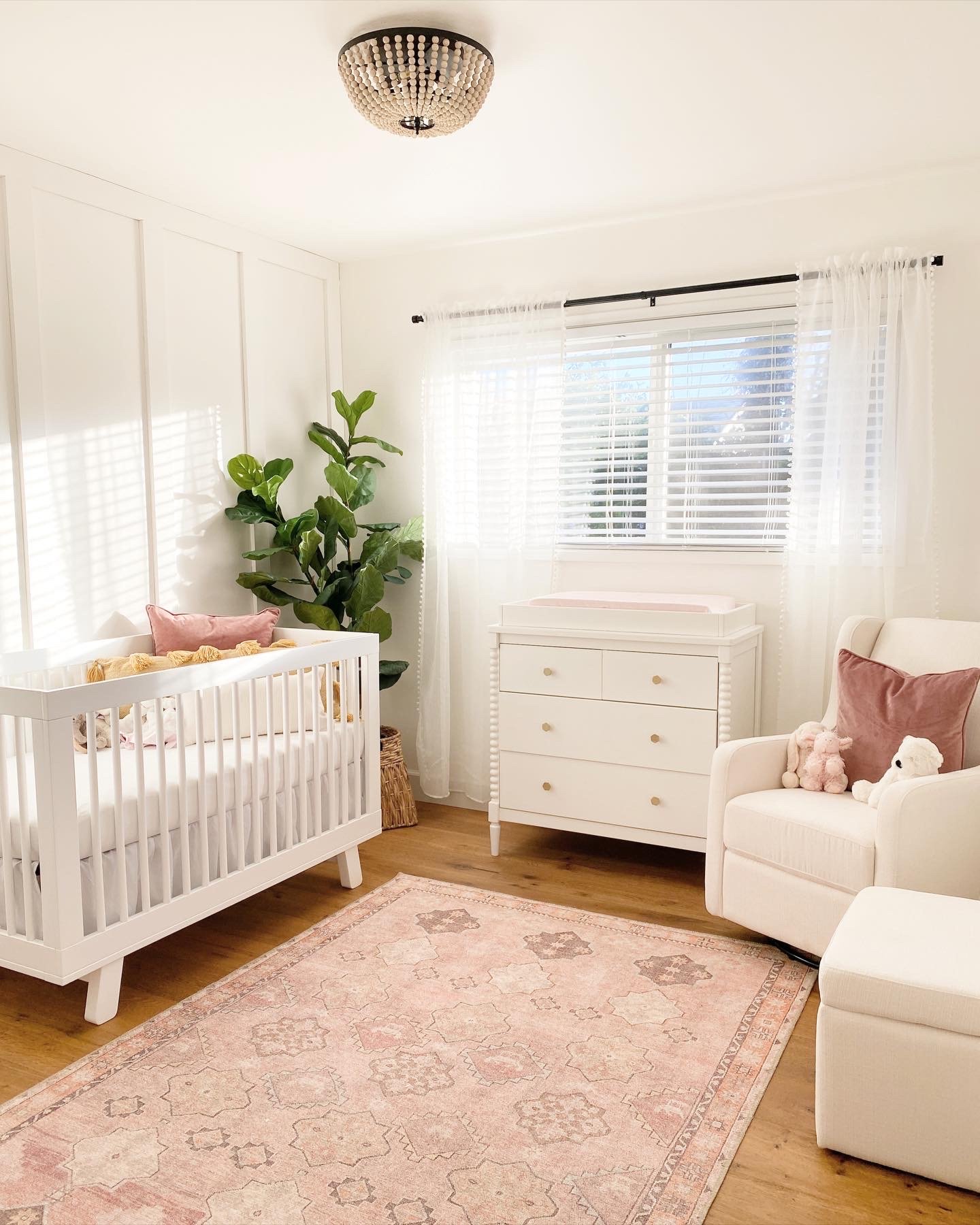20+ Big Room Nursery Ideas For Boys And Girls (Grand Treasure) - Mom And Home