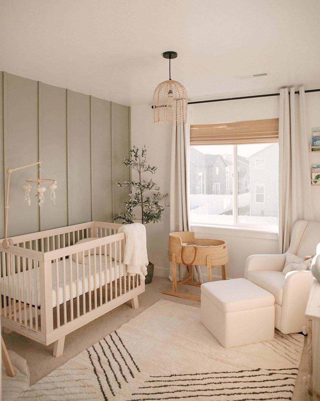 25+ Sage Green Nursery Ideas That Will Spark Your Imagination – Mom And ...