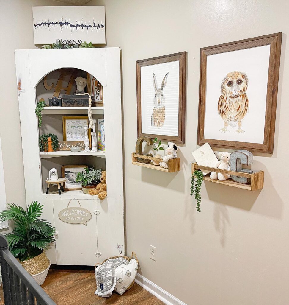 corner cabinet